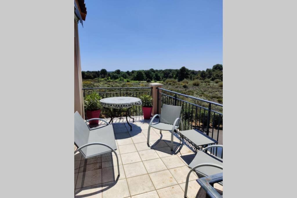 Appartement Golf Saint Thomas - Belle Residence Béziers Exterior foto